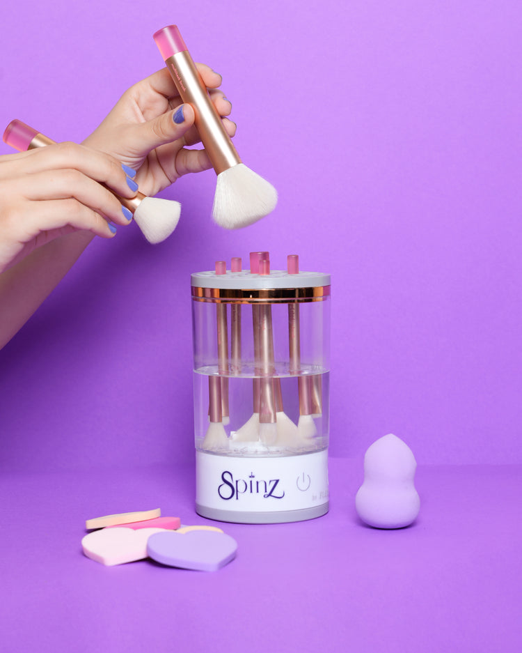 Spinz Brush Cleaner
